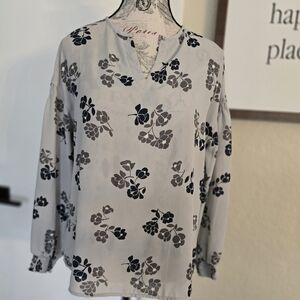 Banana Republic Gray Floral Blouse